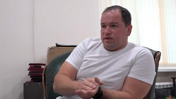 
                    Военблогер Алехин планировал приобрести склады в Курске по заниженной стоимости

        