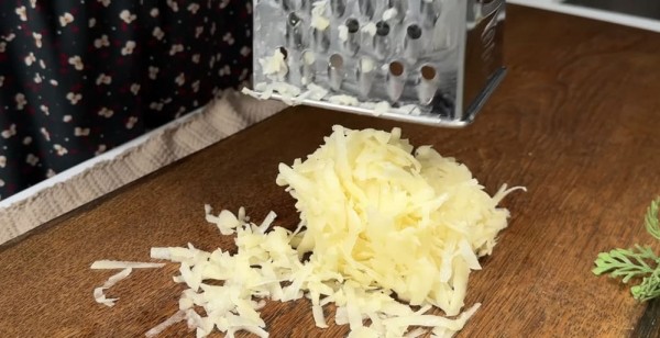 Кабачковые котлеты с сыром Кабачковые котлеты с сыром