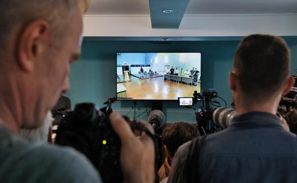 ЕС назвал приговор Навальному элементом политического преследования
ЕС назвал приговор Навальному элементом политического преследования