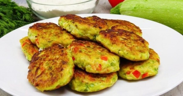 Кабачковые котлеты с сыром Кабачковые котлеты с сыром