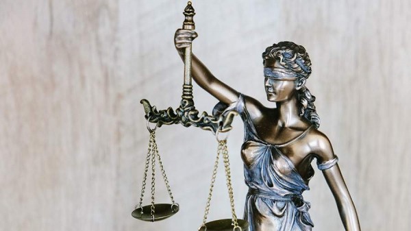 Суд утвердил пожизненный срок экс-сенатору Арашукову и его отцу
