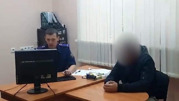 Бойца ММА арестовали по делу об убийстве ветерана СВО
