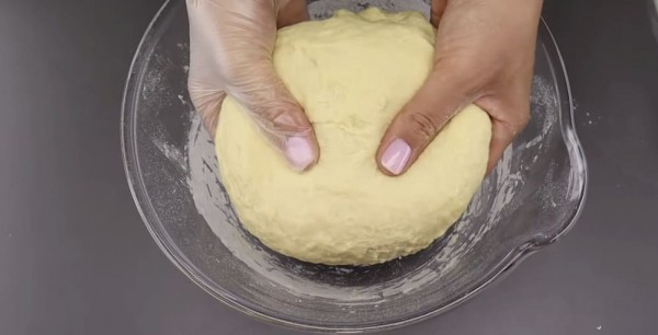 Молочные булочки без начинки Молочные булочки без начинки