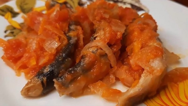 Салака с овощами на зиму Салака с овощами на зиму