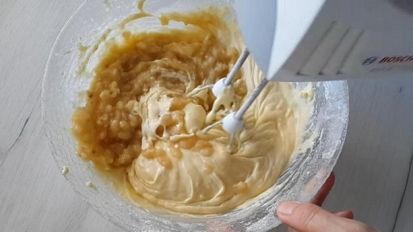 Банановый торт с маскарпоне