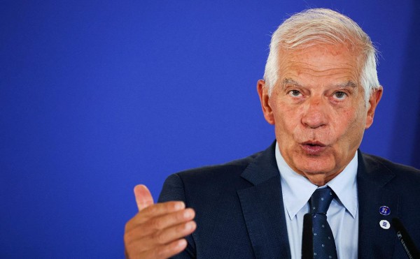
                    Боррель заявил об исчезнувшей из новостей Украине

                
