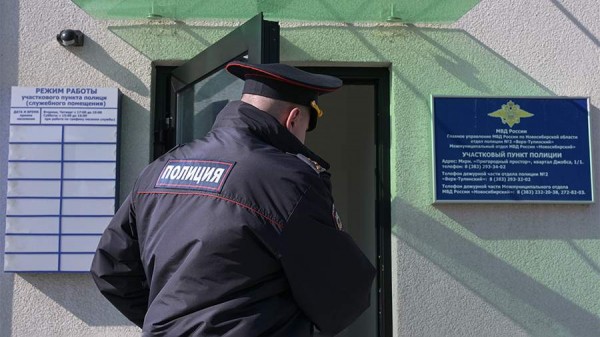 В России некомплект участковых полиции составил около 15%
В России некомплект участковых полиции составил около 15%