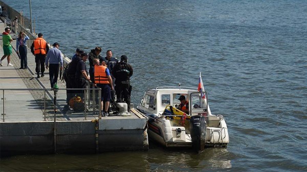 Суд заочно арестовал фигуранта по делу о гибели людей в московском коллекторе
Суд заочно арестовал фигуранта по делу о гибели людей в московском коллекторе