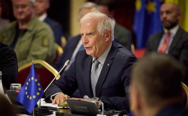 Боррель назвал членство Украины в ЕС лучшей гарантией безопасности
Боррель назвал членство Украины в ЕС лучшей гарантией безопасности