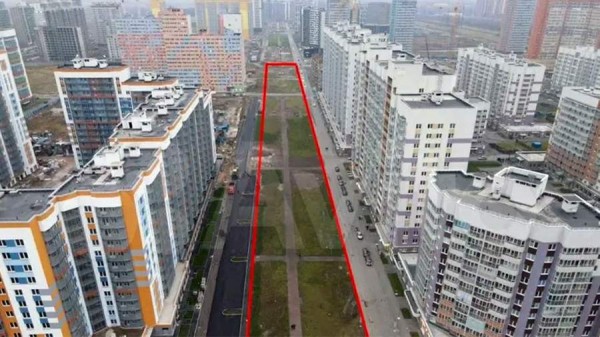 Бульвар в Мурино Ленобласти предложили купить на &laquo;Авито&raquo; за 99 млн рублей
