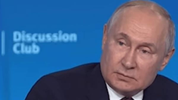 
                    Путин&nbsp;&mdash; о навыках плотника, &laquo;идиоте&raquo; в Канаде и еврейской&nbsp;Одессе

                