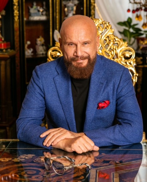 Музыкант Андрей Ковалев: У многих наших артистов особняки в Майами Музыкант Андрей Ковалев: У многих наших артистов особняки в Майами