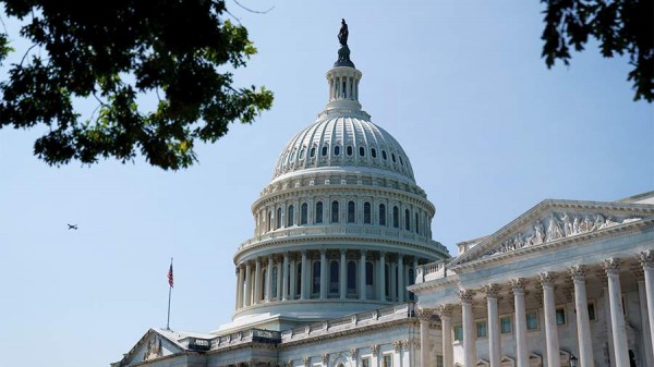 Конгресс США одобрил временный бюджет
Конгресс США одобрил временный бюджет
