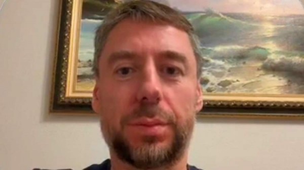 Владислава Бакальчука отпустили домой после задержания
Владислава Бакальчука отпустили домой после задержания