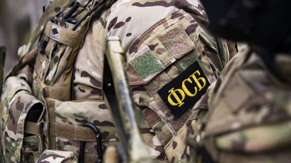 ФСБ пресекла деятельность подпольных оружейников в 39 регионах РФ за два месяца
ФСБ пресекла деятельность подпольных оружейников в 39 регионах РФ за два месяца