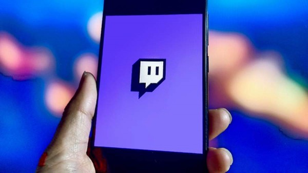 В РКН заявили об отсутствии планов блокировать стриминговый сервис Twitch в РФ
