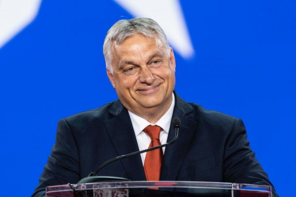 
                    Президент Кореи провел совещание о &laquo;перемещении войск КНДР в Россию&raquo;

                