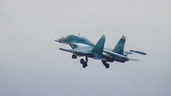 Экипаж Су-34 нанес удар по личному составу и опорному пункту ВСУ в Курской области

