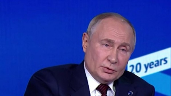 Как победа Трампа перезапустила дискуссии о завершении боев на Украине
Как победа Трампа перезапустила дискуссии о завершении боев на Украине