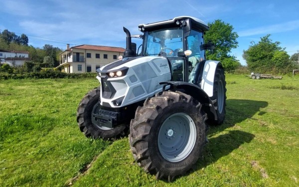 Букмекеры впервые назвали Трампа фаворитом президентских выборов в США
Букмекеры впервые назвали Трампа фаворитом президентских выборов в США