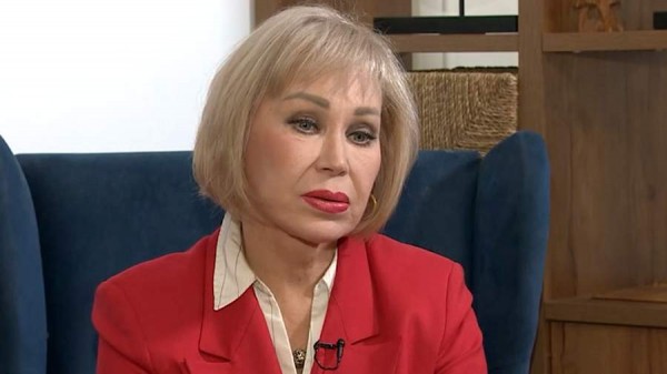 Актриса Спиркина рассказала об обаянии и женственности Светличной
