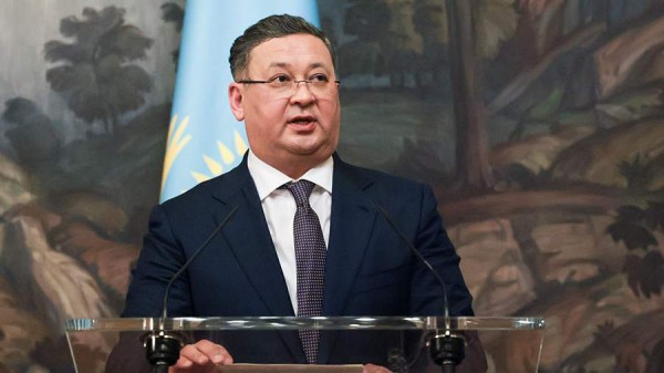 Глава МИД Казахстана сообщил о планируемом визите Путина 27 ноября

