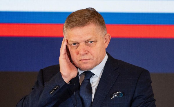 Фицо рассказал о реакции Зеленского на победу Трампа
Фицо рассказал о реакции Зеленского на победу Трампа