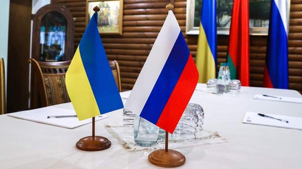 В Крыму назвали пустозвонством условия Киева для переговоров с Россией
