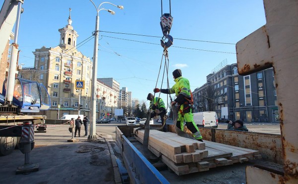 
                    В Киеве подсчитали, что выплата компенсаций за жилье займет тысячу лет

                