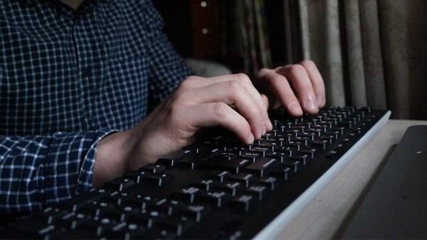 Более 80% работающих дома россиян отказались возвращаться в офис

