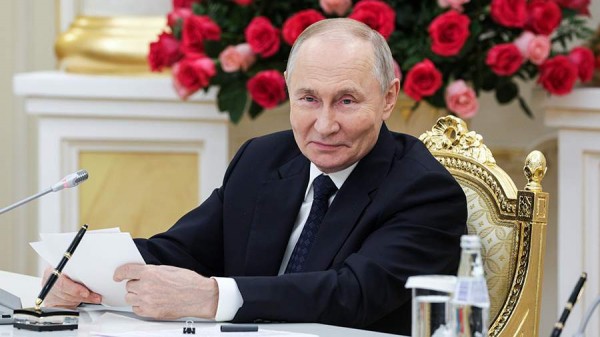 Уровень доверия россиян Путину составил почти 79%
Уровень доверия россиян Путину составил почти 79%