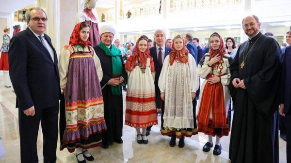 Глава СПЧ Фадеев назвал политическим выбор одежды женщинами в России
Глава СПЧ Фадеев назвал политическим выбор одежды женщинами в России