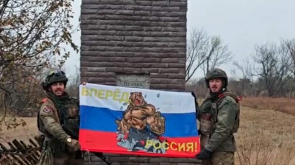Военнослужащие рассказали о ходе штурма населенного пункта Новоалексеевка в ДНР
Военнослужащие рассказали о ходе штурма населенного пункта Новоалексеевка в ДНР