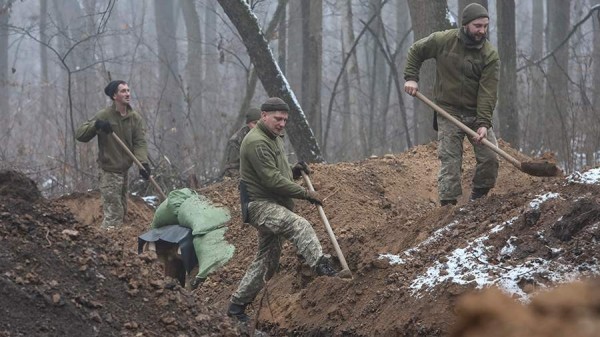 Потери ВСУ в Курской области за сутки составили более 300 военных
