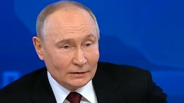 
                    Путин заявил о безбожниках в Киеве: кто их видел в синагоге или в&nbsp;мечети

                