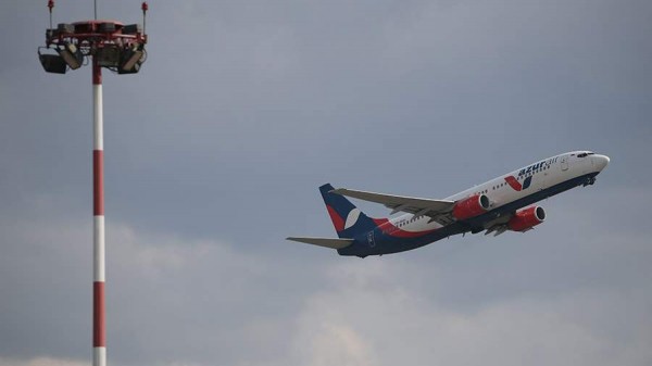 Летевший из Томска борт Azur Air вынужденно сел в Новосибирске из-за неисправности

