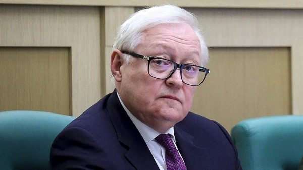 Замглавы МИД РФ Рябков рассказал о способах вернуть дипсобственность в США
Замглавы МИД РФ Рябков рассказал о способах вернуть дипсобственность в США