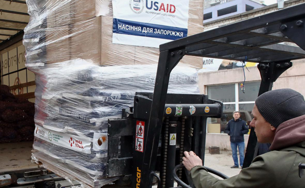 «Суспільне» узнало о приостановке помощи Украине от USAID
«Суспільне» узнало о приостановке помощи Украине от USAID