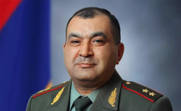 Экс-замглавы Генштаба — Героя Армении арестовали из-за Карабаха
Экс-замглавы Генштаба — Героя Армении арестовали из-за Карабаха