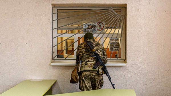 
                    Преподавателя львовского университета нашли избитым после встречи с сотрудниками ТЦК

        