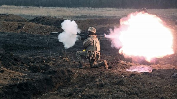 
                    Шольц назвал необходимым участие стран ЕС и Украины в урегулировании конфликта

        