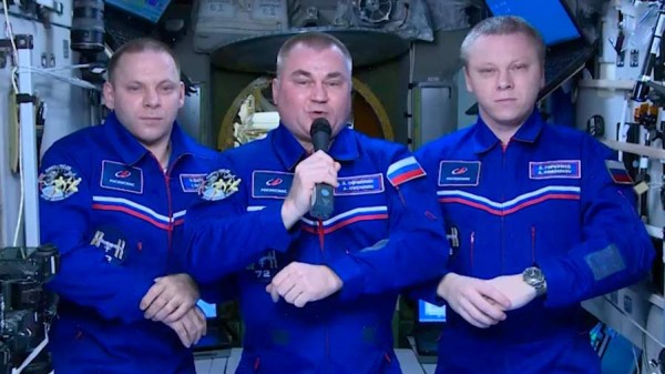 
                    Космонавты МКС поздравили россиян с Днем защитника Отечества

        