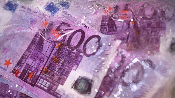 
                    Бундесбанк впервые с 1979 года понес убытки в &euro;19,2 млрд

        