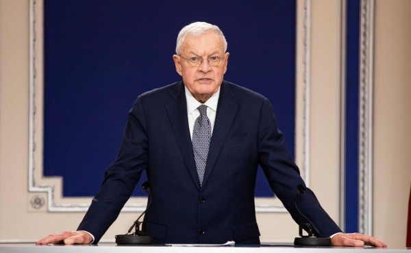 
                    Уиткофф объявил о визите в Саудовскую Аравию для переговоров с Россией

                