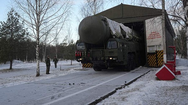 
                    Путин заявил о возможности РФ и США договориться о сокращении вооружений на 50%

        
