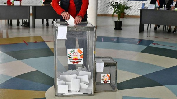Народно-демократическая партия выиграла парламентские выборы в Таджикистане
Народно-демократическая партия выиграла парламентские выборы в Таджикистане