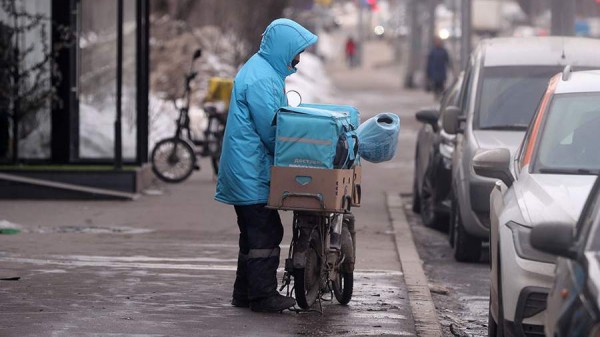 
                    МВД в Петербурге в ходе спецрейда оштрафовало почти 1 тыс. электровелосипедистов

        