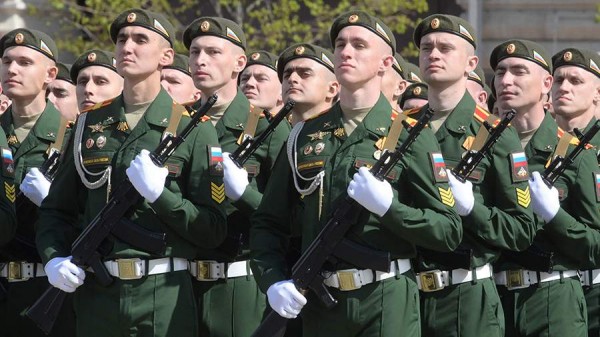 Путин отметил отвагу выпускников Военной академии МТО имени Хрулева в ходе СВО
Путин отметил отвагу выпускников Военной академии МТО имени Хрулева в ходе СВО