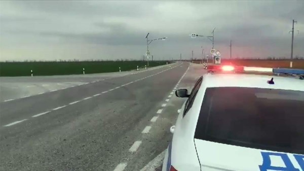 
                    На Ставрополье ввели ограничение транспорта на автодороге в Новоалександровском округе

        