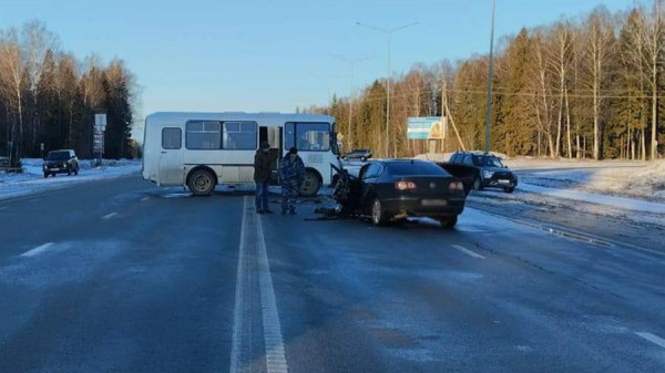 Девять человек пострадали в ДТП с автобусом в Марий Эл
Девять человек пострадали в ДТП с автобусом в Марий Эл